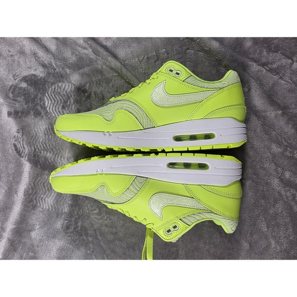 Nike Air Max 1 Topography‎ Volt FN6832-702 Men\'s Size 8 NEW w/Damage Box